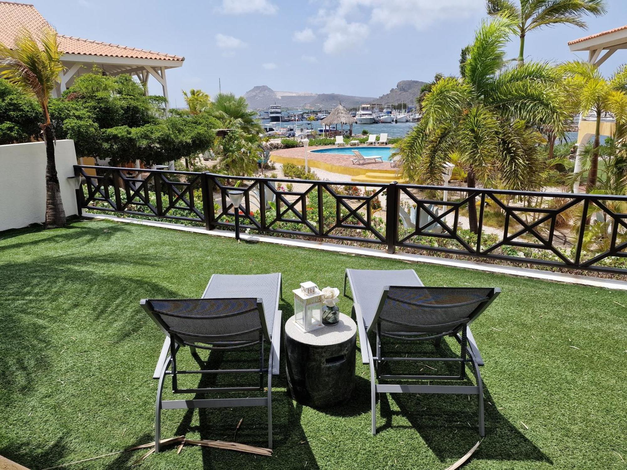 Luxury Appt For 6: Mesmerizing Spanish Water View Jan Thiel Exterior foto
