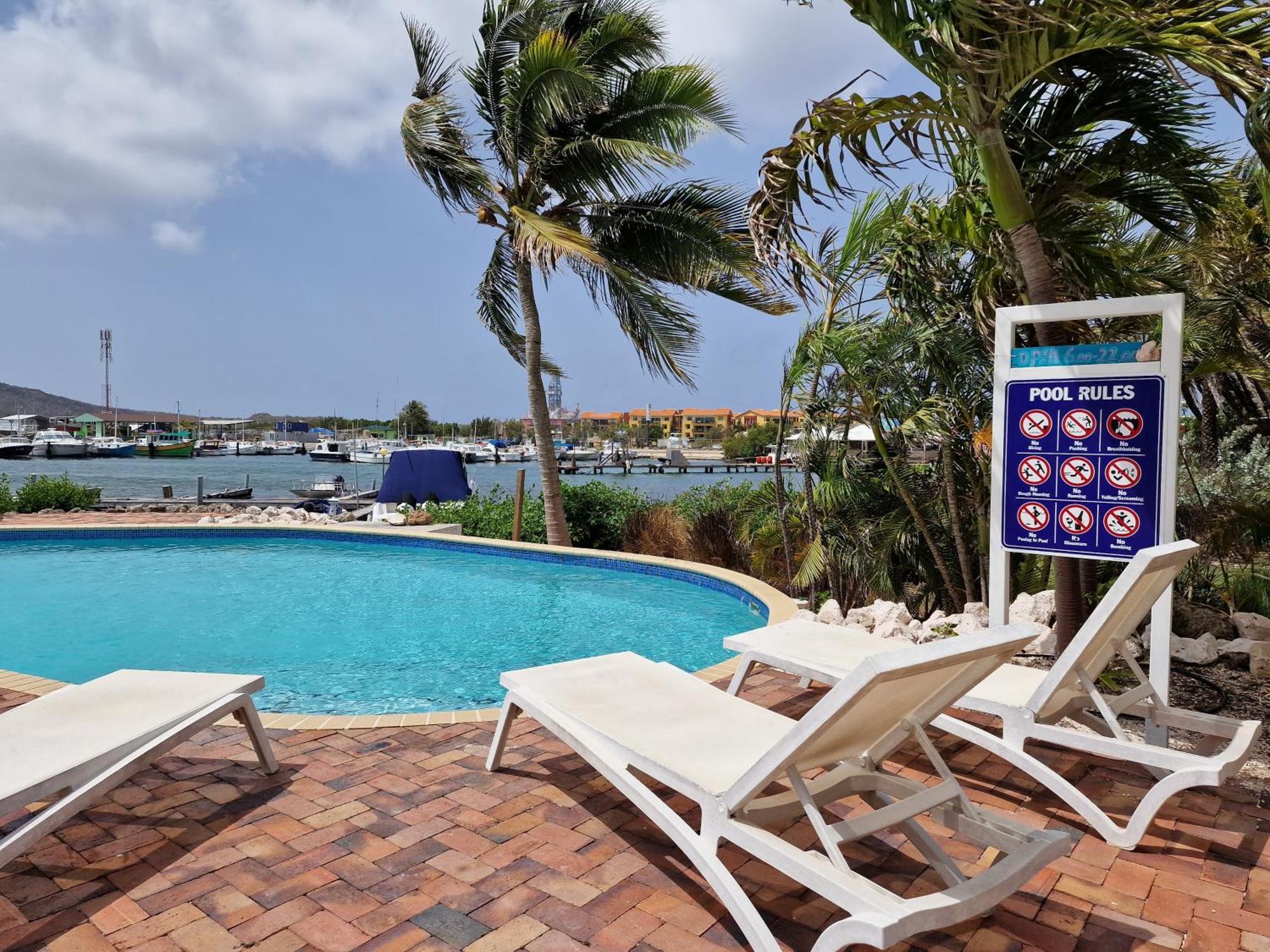 Luxury Appt For 6: Mesmerizing Spanish Water View Jan Thiel Exterior foto